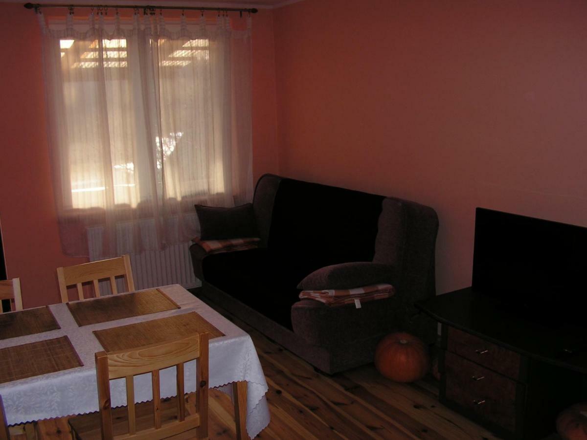 Winnica Na Lesnej Polanie Zabor Luaran gambar